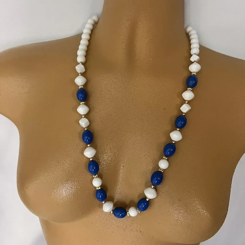Vintage Lucite Necklace Blue White Gold Beads Chunky Beaded 24“ 4654